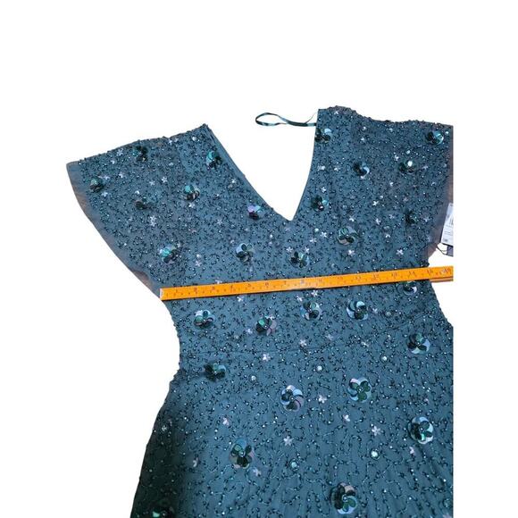 *NEW* Adrianna Papell Beaded Flutter Dress beaded V-neck Fit & Flare. SZ-6 - Picture 3 of 5